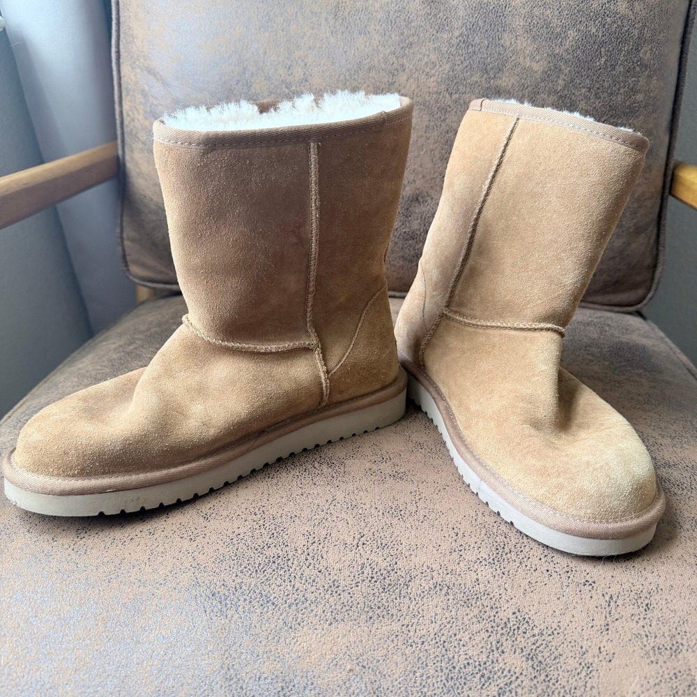 Koolaburra by UGG Women's Koola Short Chestnut Suede Winter Cozy Boots Size 8